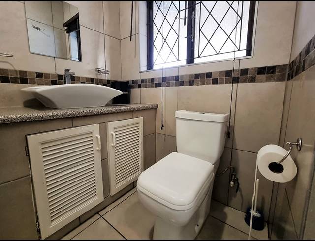 2 bed property to rent in WINKLESPRUIT